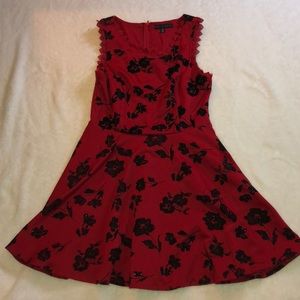 Stunning floral cocktail dress